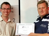 Vaal branch chairman Christiaan Steyn (left) thanks Jan Prinsloo after the presentation.